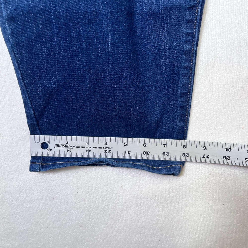 Old Navy Wow Loose Fit Jeans Womens 12 Short Blue Denim Stretch Darkwash 2519 - Picture 7 of 9